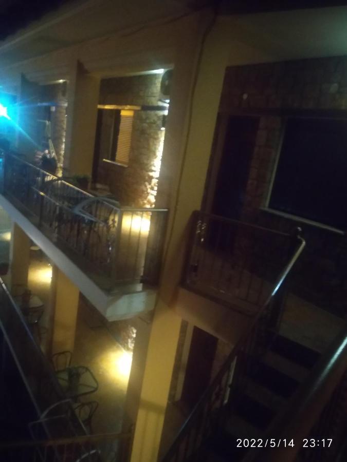 Apartament Xenonas Platia Káto Loutrákion Zewnętrze zdjęcie