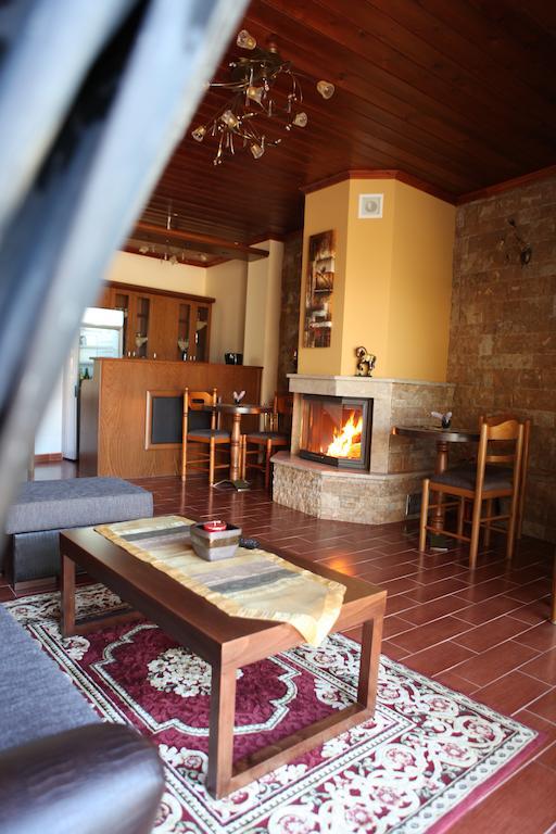 Apartament Xenonas Platia Káto Loutrákion Zewnętrze zdjęcie