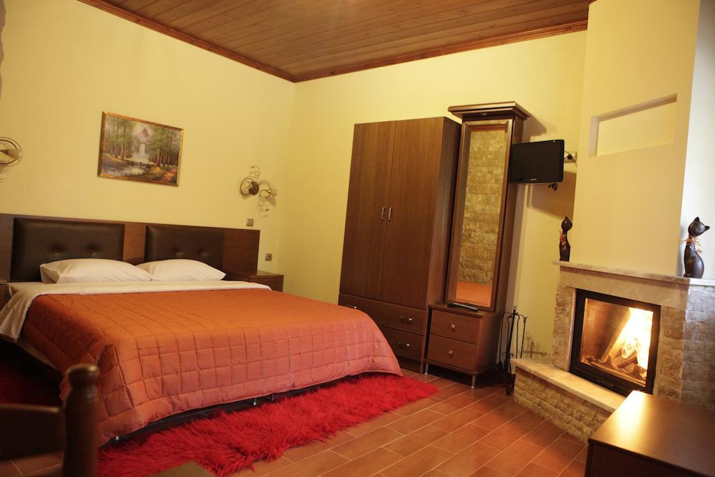 Apartament Xenonas Platia Káto Loutrákion Pokój zdjęcie